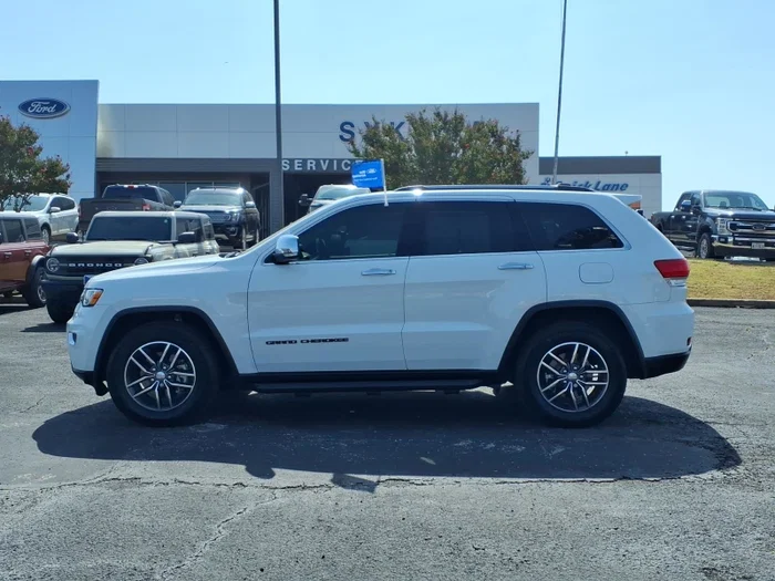 vehicle-img