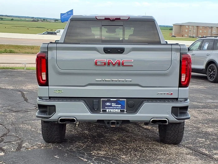 vehicle-img