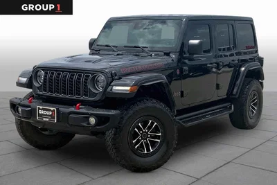 used 2025 JEEP