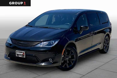 used 2019 CHRYSLER
