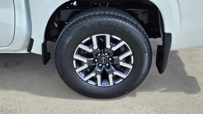 vehicle-img