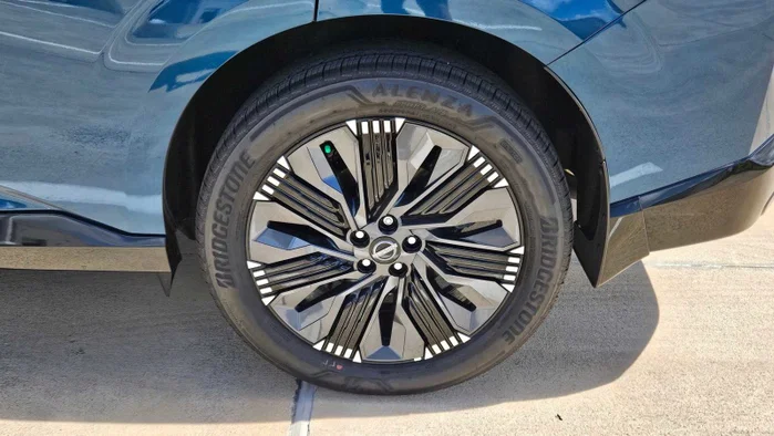 vehicle-img