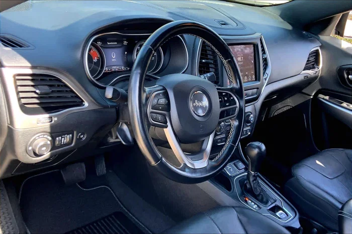vehicle-img