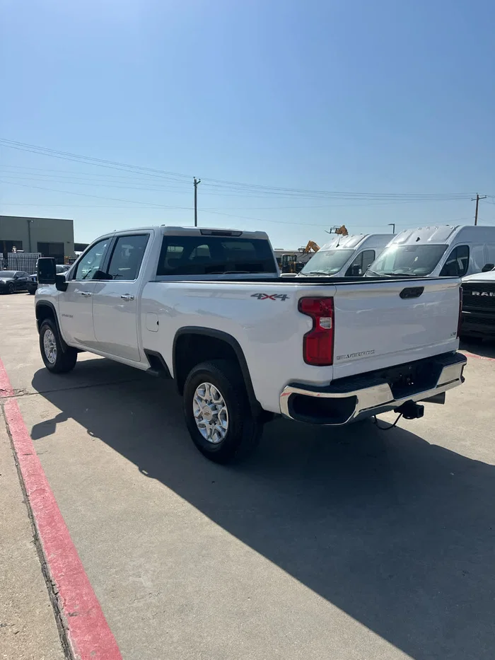 vehicle-img