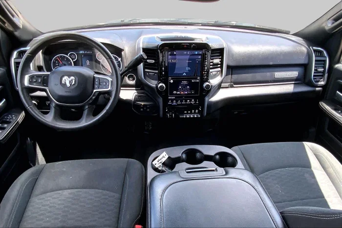 vehicle-img