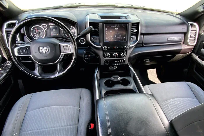 vehicle-img