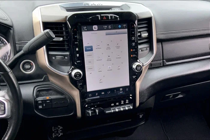 vehicle-img