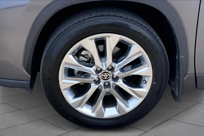 vehicle-img