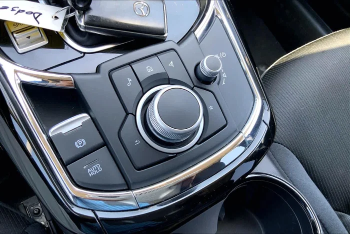 vehicle-img