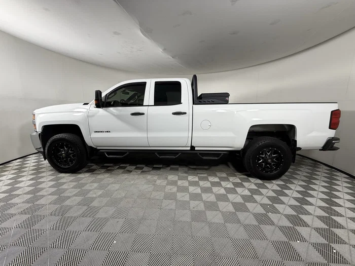 vehicle-img