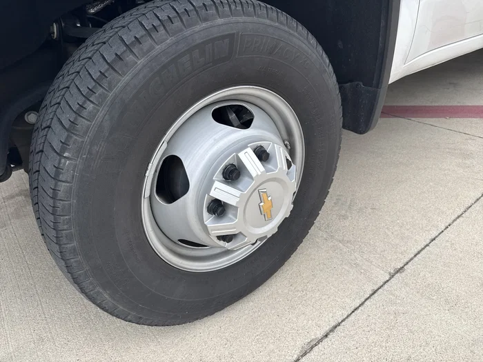vehicle-img