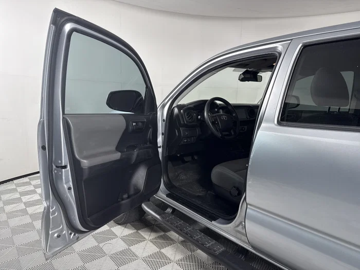 vehicle-img