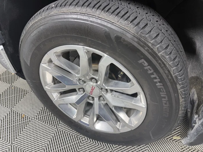 vehicle-img