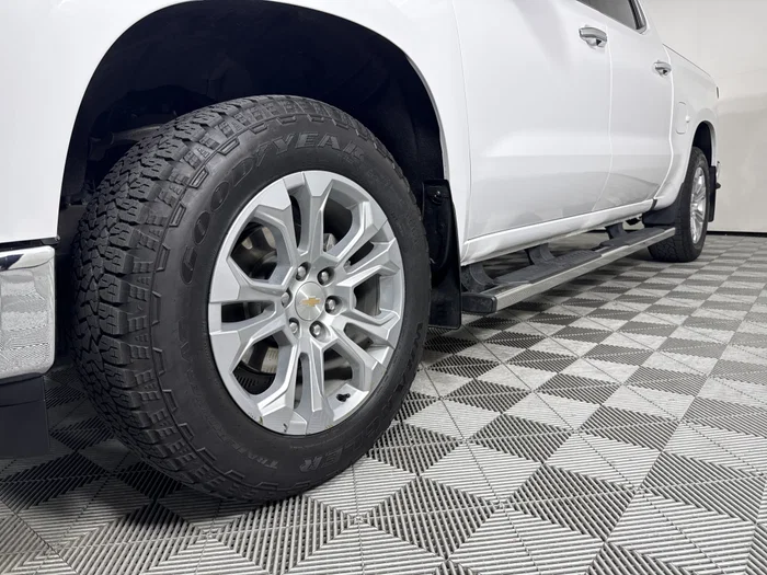 vehicle-img