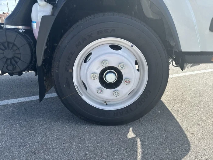 vehicle-img