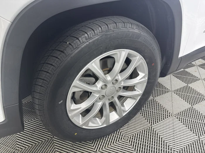 vehicle-img