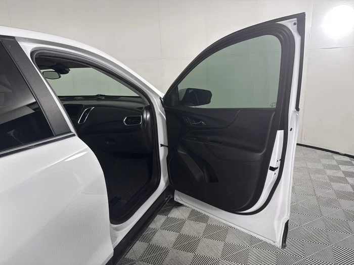 vehicle-img