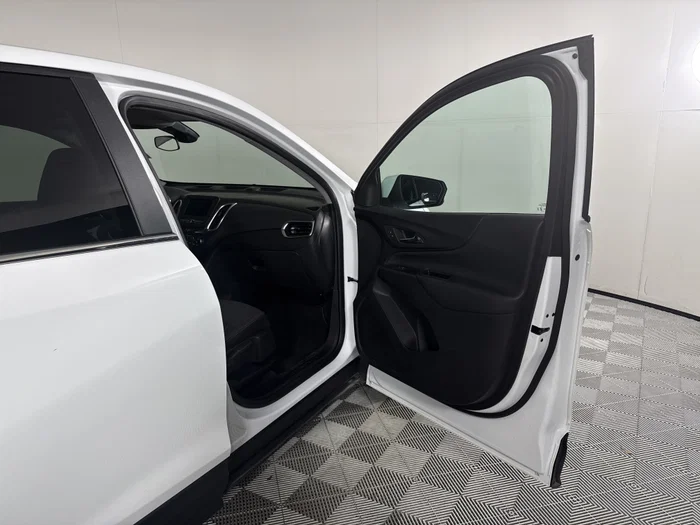 vehicle-img