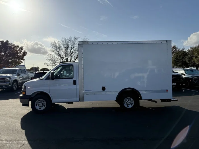 vehicle-img