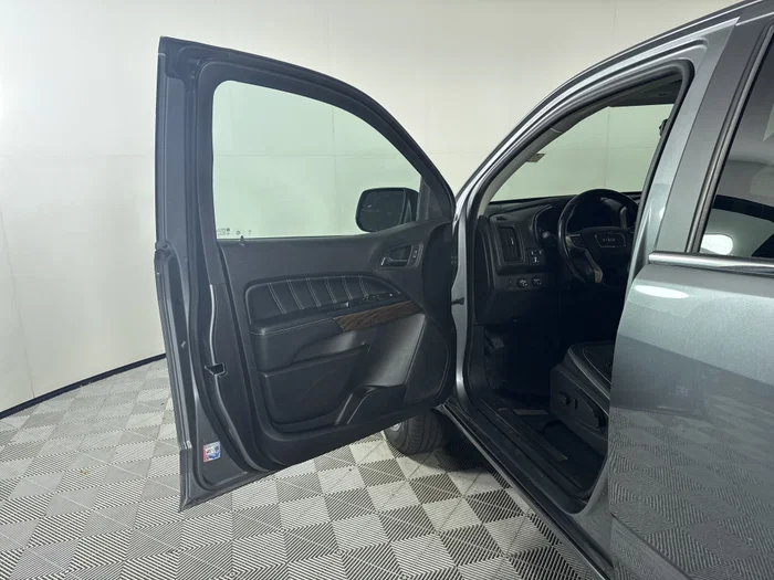 vehicle-img