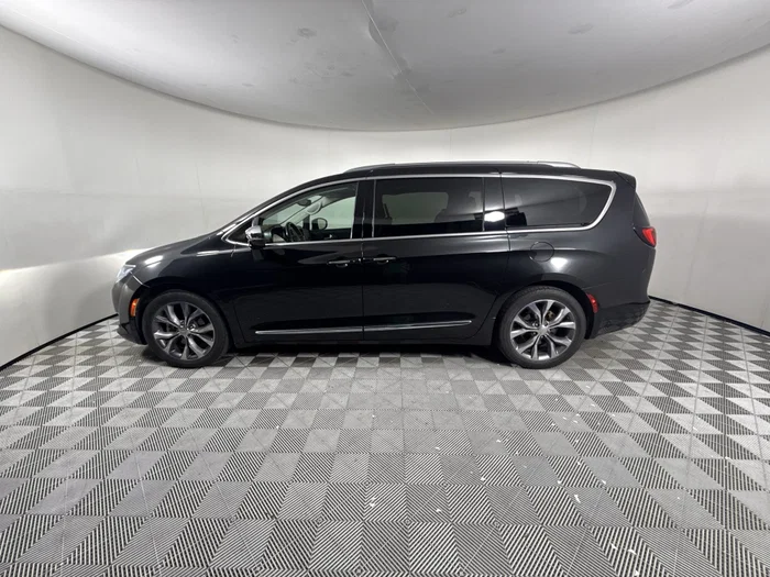 vehicle-img