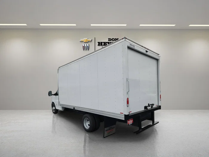 vehicle-img