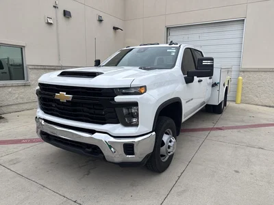 used 2025 CHEVROLET
