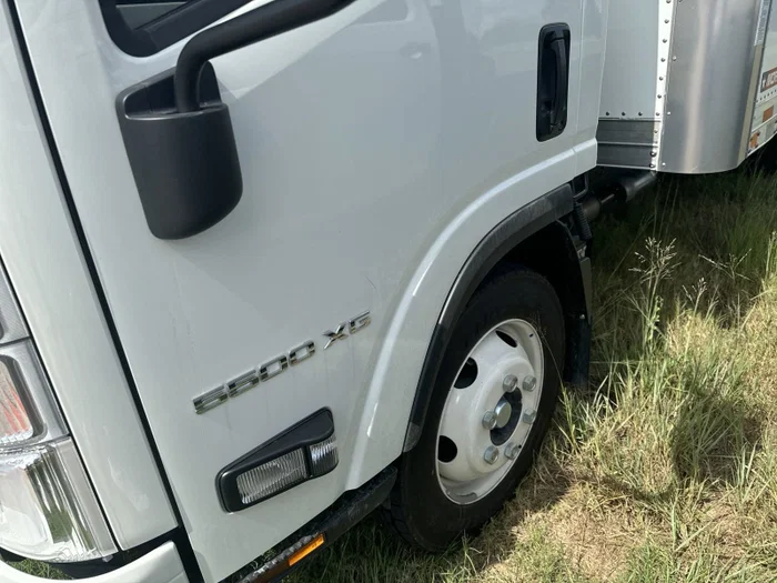 vehicle-img