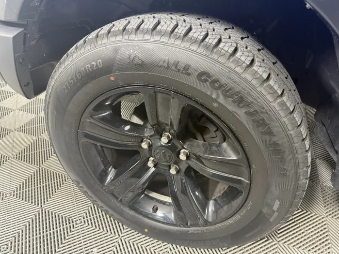 vehicle-img