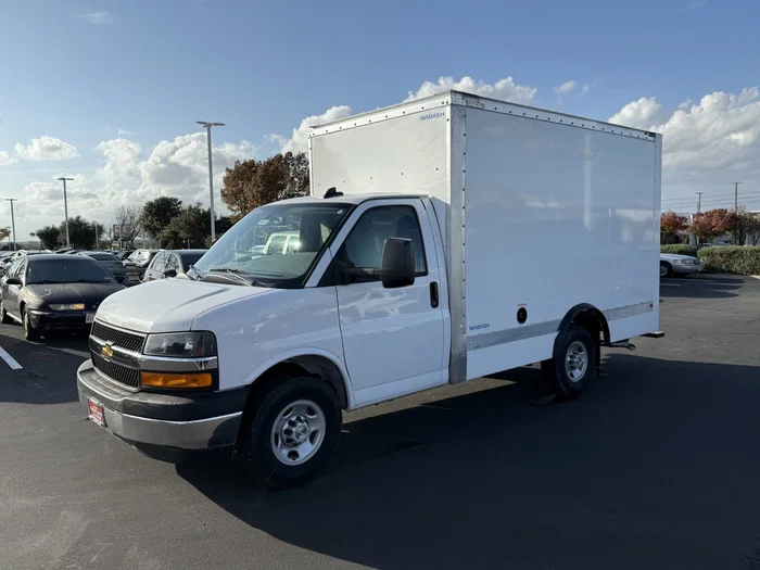 vehicle-img