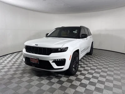 used 2025 JEEP