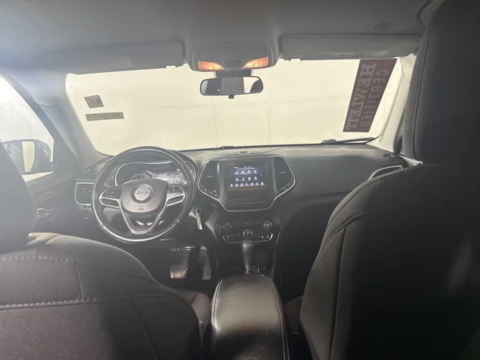 vehicle-img