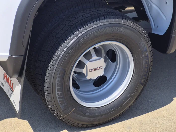 vehicle-img