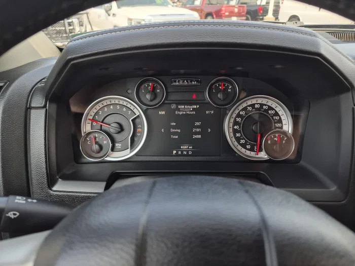 vehicle-img