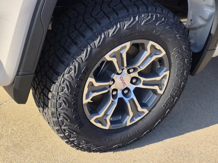 vehicle-img