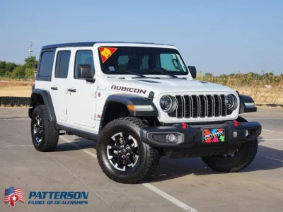 used 2025 JEEP