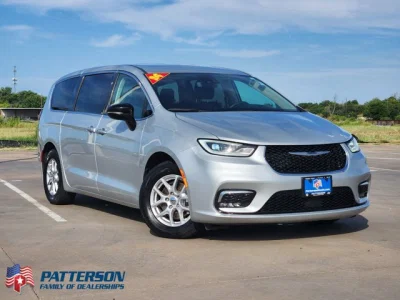 used 2024 CHRYSLER