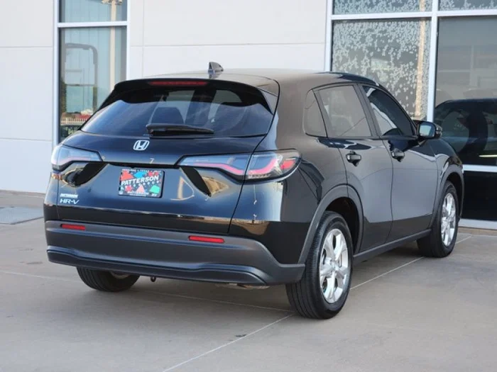 vehicle-img