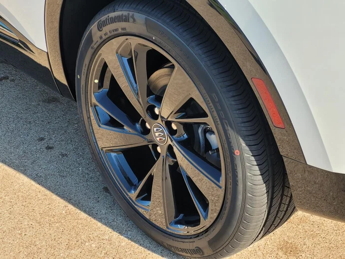 vehicle-img
