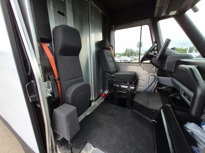 vehicle-img