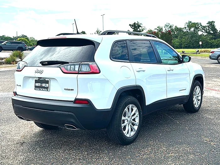 vehicle-img