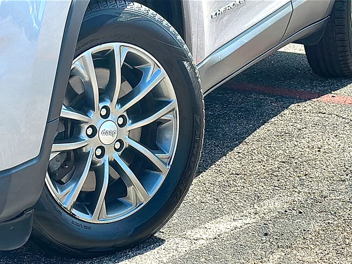 vehicle-img