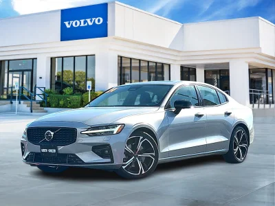 used 2024 VOLVO