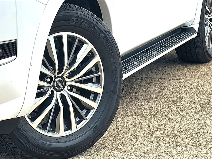 vehicle-img