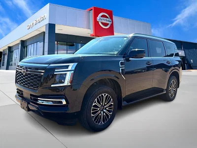 used 2025 NISSAN