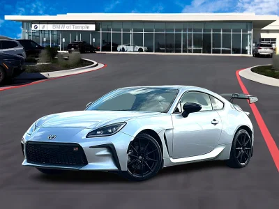 used 2025 TOYOTA