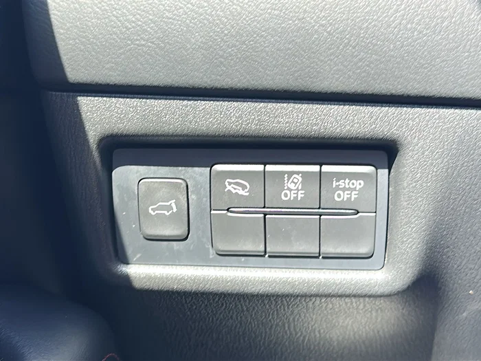 vehicle-img