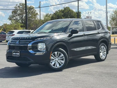 used 2025 MITSUBISHI