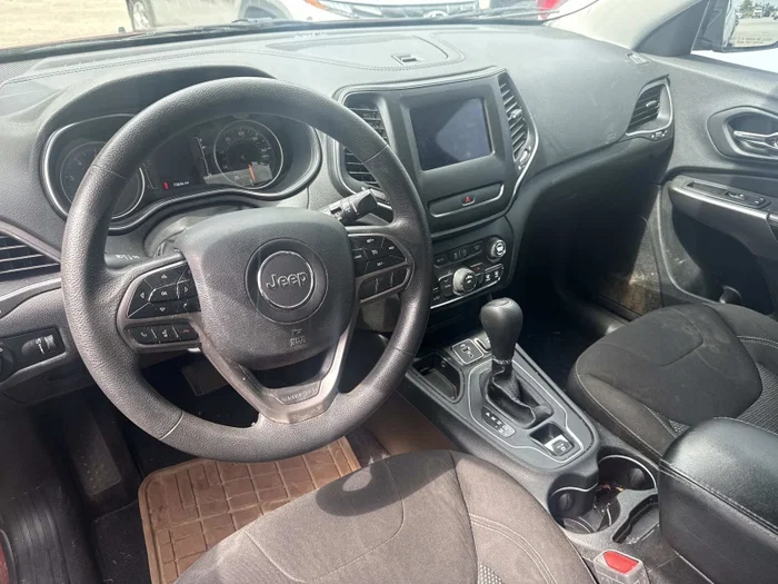 vehicle-img