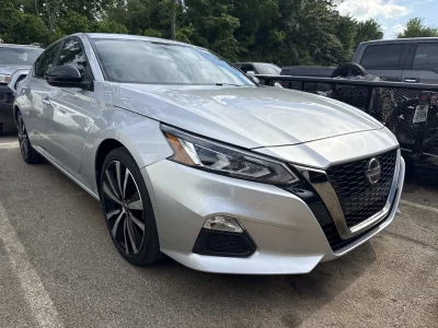 used 2022 NISSAN